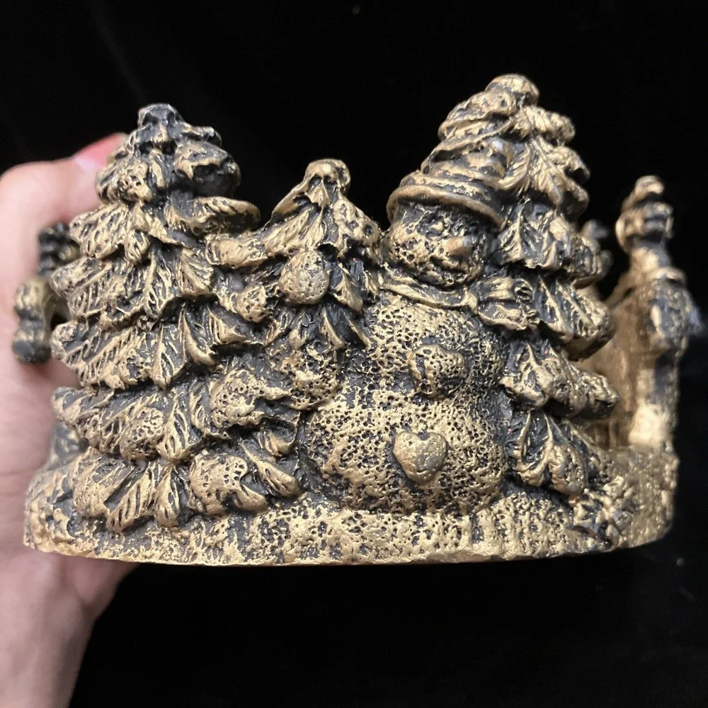 Vintage Christmas Santa Sleigh & Reindeer Bronze Tone Resin Table Candle Holder